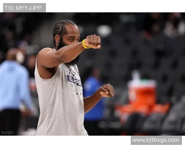 快船大胜篮网，继续领跑西部，展现冠军气质