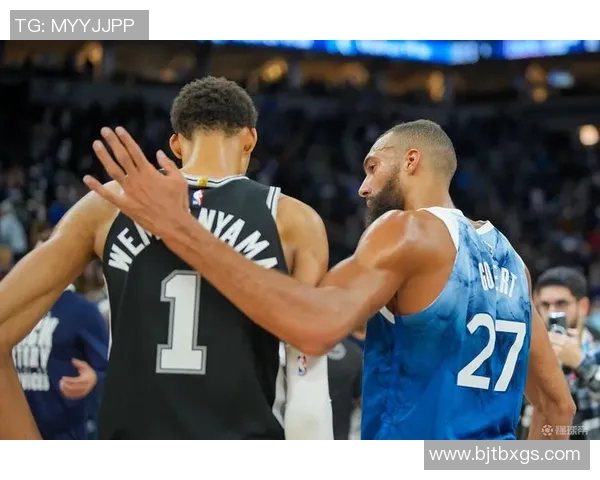 爵士球员戈贝尔：我们需要更专注于团队合作